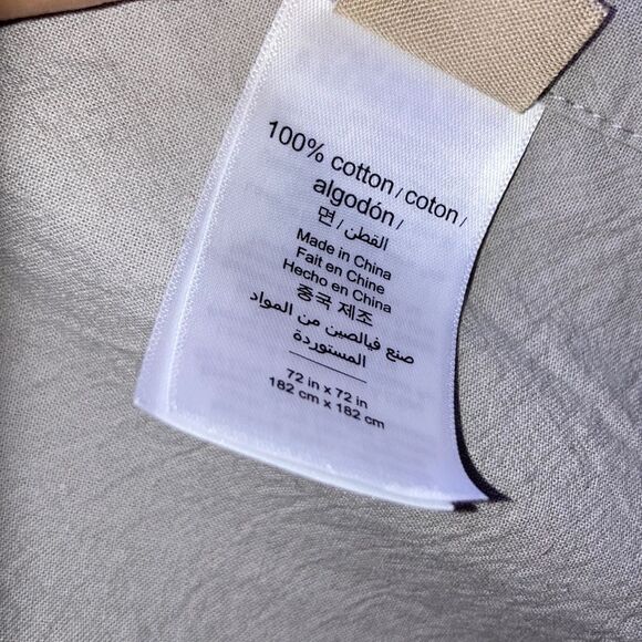 POTTERY BARN TEEN Shower Curtain Gray Tufted Dot Cotton Circles 72 x 72 inches - Picture 6 of 9